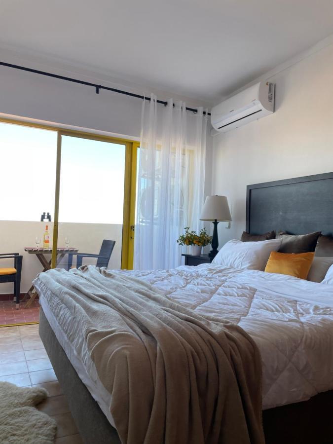 No More Snow, 300 M From The Beach, King Size Bed, Fast Wi-Fi Portimão Kültér fotó